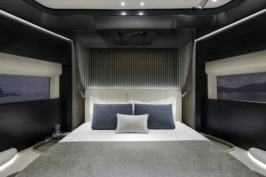 Architecture on Water: What Living at Sea Can Teach Us About Space and Materials Architecture on Water: What Living at Sea Can Teach Us About Space and Materials - Image 23 of 27