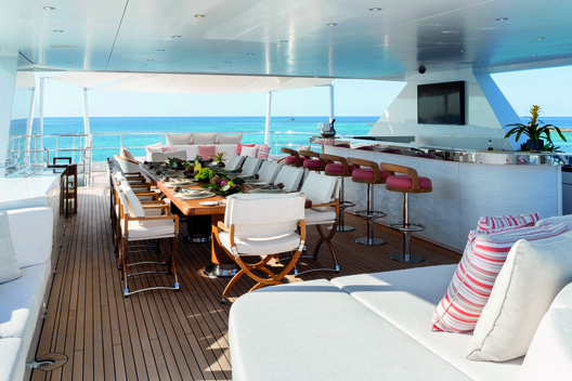 Architecture on Water: What Living at Sea Can Teach Us About Space and Materials Architecture on Water: What Living at Sea Can Teach Us About Space and Materials - Image 25 of 27