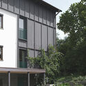 MAR - Conversion of a single-family house into two residential units / bruna studio - Exterior Photography, Renovation