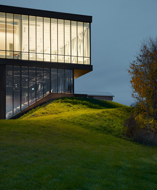 Edifício Criativo Levanger / Incube Architecture + Praksis Arkitekter Edifício Criativo Levanger / Incube Architecture + Praksis Arkitekter - Imagem 6 de 29