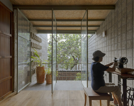 La Colmena - Multi-family Housing as Shared Neighborhood Infrastructure / Ancestra + Natura Futura La Colmena - Multi-family Housing as Shared Neighborhood Infrastructure / Ancestra + Natura Futura - Interior Photography, Wood