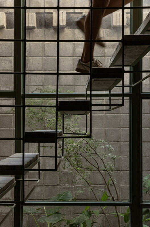 La Colmena - Multi-family Housing as Shared Neighborhood Infrastructure / Ancestra + Natura Futura La Colmena - Multi-family Housing as Shared Neighborhood Infrastructure / Ancestra + Natura Futura - Interior Photography