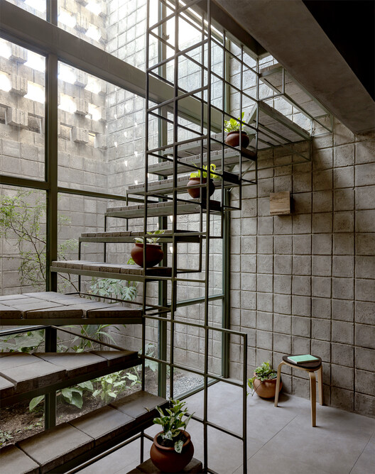 La Colmena - Multi-family Housing as Shared Neighborhood Infrastructure / Ancestra + Natura Futura La Colmena - Multi-family Housing as Shared Neighborhood Infrastructure / Ancestra + Natura Futura - Interior Photography, Stairs, Handrail