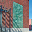 Powerwall / Studio RAP - Industrial Architecture