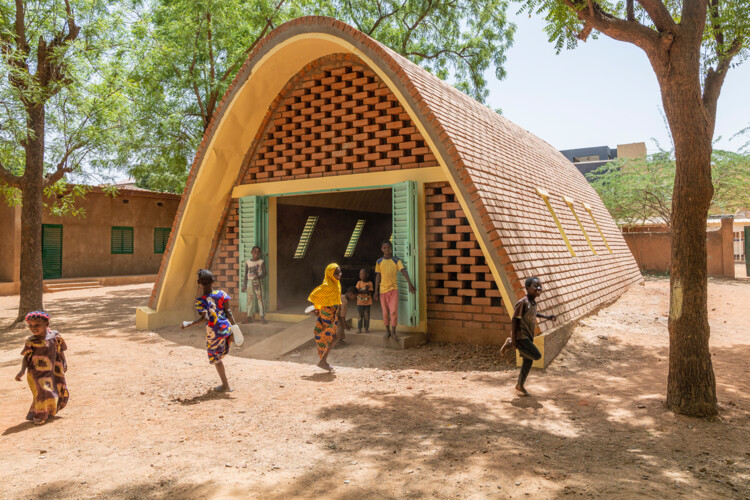 20 Practices Expanding Architecture’s Agency: Winners of the ArchDaily 2026 Next Practices Awards - Image 33 of 50