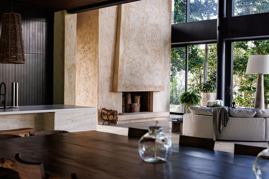 Casa VO / Desangles Abreu Arquitectos & Arkina Casa VO / Desangles Abreu Arquitectos & Arkina - Interior Photography, Wood, Lighting, Chair