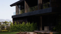 Casa VO / Desangles Abreu Arquitectos & Arkina