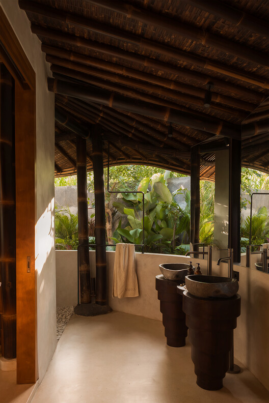 Kaymana Bali - Fire Villa / Pablo Luna Studio Kaymana Bali - Fire Villa / Pablo Luna Studio - Image 5 of 18