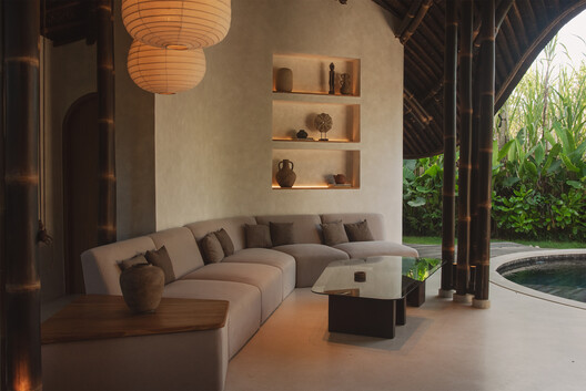 Kaymana Bali - Fire Villa / Pablo Luna Studio Kaymana Bali - Fire Villa / Pablo Luna Studio - Interior Photography, Living Room