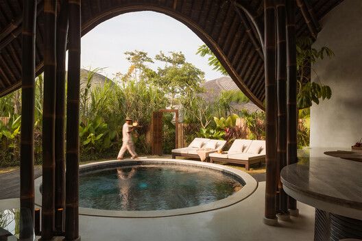 Kaymana Bali - Fire Villa / Pablo Luna Studio Kaymana Bali - Fire Villa / Pablo Luna Studio - Interior Photography