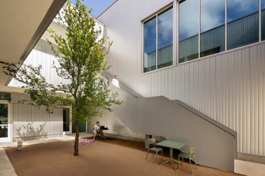 Crux South Climbing Gym / Derrington Building Studio Crux South Climbing Gym / Derrington Building Studio - Interior Photography