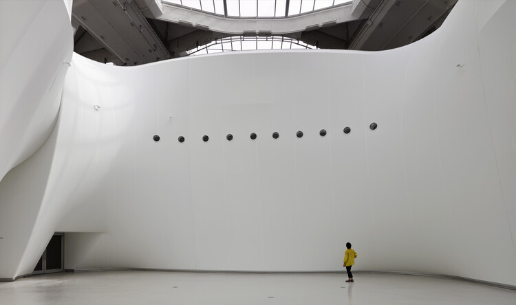 How Architectural Fabrics Are Expanding the Role of the Building Envelope - Image 6 of 4