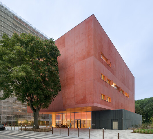 Dance, Music and Theatre Conservatoire in Massy / Dominique Coulon & associés Dance, Music and Theatre Conservatoire in Massy / Dominique Coulon & associés - Exterior Photography, Facade