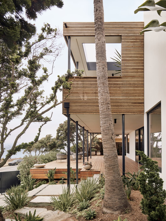 What Wood Should I Use on the Coast? - Image 7 of 9