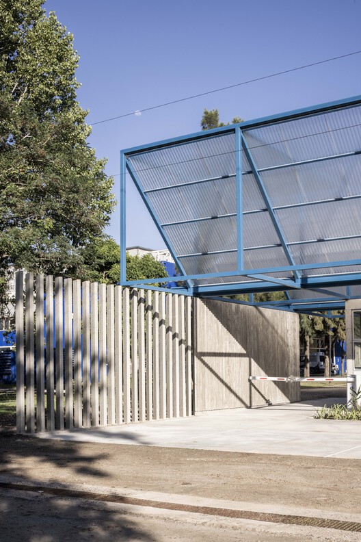 Caixa Azul / Estudio VA arquitectos Caixa Azul / Estudio VA arquitectos - Fotografia de Exterior, Aço