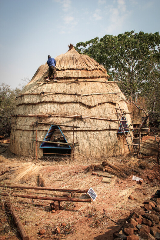 Green by Law? Rethinking Sustainability and Architectural Responsibility Across Borders Green by Law? Rethinking Sustainability and Architectural Responsibility Across Borders - Image 8 of 9