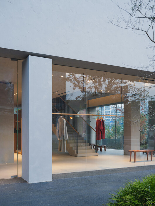 Yearly Plan House / Hui Pan Architects Yearly Plan House / Hui Pan Architects - Image 27 of 38