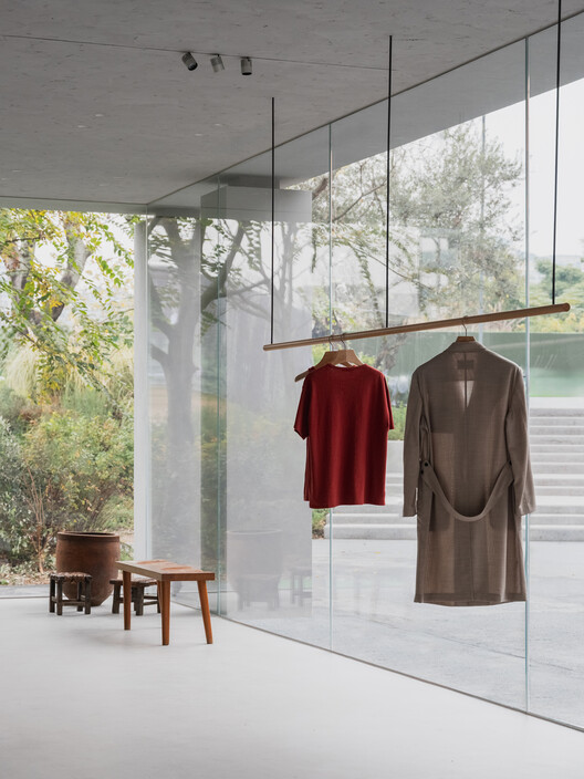Yearly Plan House / Hui Pan Architects Yearly Plan House / Hui Pan Architects - Interior Photography, Closet