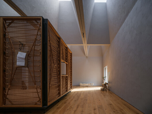 Yearly Plan House / Hui Pan Architects Yearly Plan House / Hui Pan Architects - Image 5 of 38