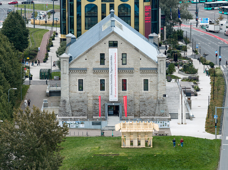 Tallinn Mimarlık Bienali 2026, "Ne Kadar?" temasıyla mimarlığın gerçek maliyetini araştırıyor - Görsel 5/26