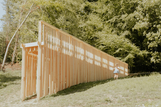 The Sound of Wood / Antoine Aunave, Flora Peyrot, Mathilde Steenhaut, Luc Loviton The Sound of Wood / Antoine Aunave, Flora Peyrot, Mathilde Steenhaut, Luc Loviton - Exterior Photography, Wood