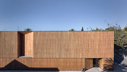 Reconstruction of the Constitución Municipal Theater / ELEMENTAL