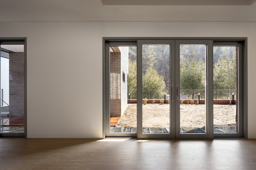 Hagidong House 2 / Hyunjoon Yoo + Partners Hagidong House 2 / Hyunjoon Yoo + Partners - Image 11 of 21