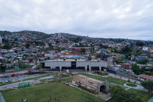A New Gathering in Valparaíso, Chile, Brings Together Master Builders to Safeguard Traditional Trades A New Gathering in Valparaíso, Chile, Brings Together Master Builders to Safeguard Traditional Trades - Image 1 of 14