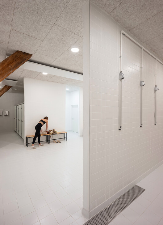 Paris USMT Bizot Sports Centre / THINK TANK architecture Paris USMT Bizot Sports Centre / THINK TANK architecture - Interior Photography