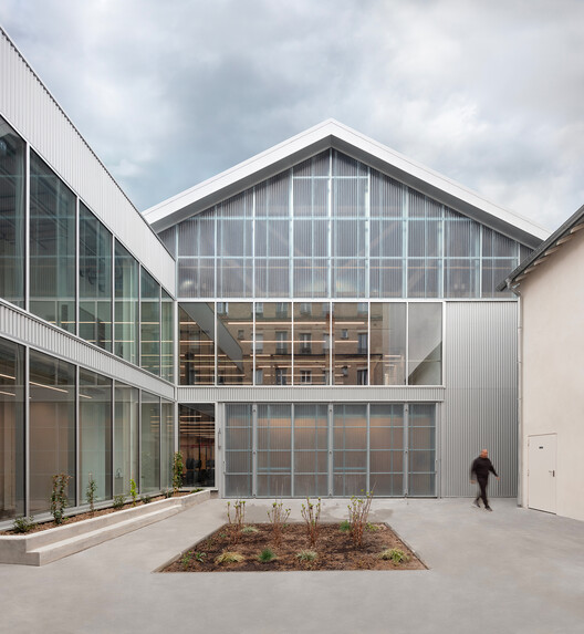 Paris USMT Bizot Sports Centre / THINK TANK architecture Paris USMT Bizot Sports Centre / THINK TANK architecture - Exterior Photography