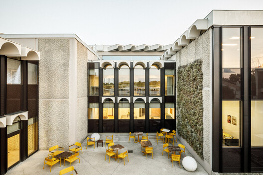 How Architectural Fabrics Are Expanding the Role of the Building Envelope How Architectural Fabrics Are Expanding the Role of the Building Envelope - Image 3 of 10