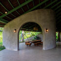 Đông Triều Retreat / NAQI & Partners - Houses