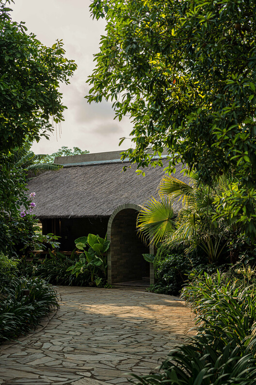 Đông Triều Retreat / NAQI & Partners - Exterior Photography, Garden