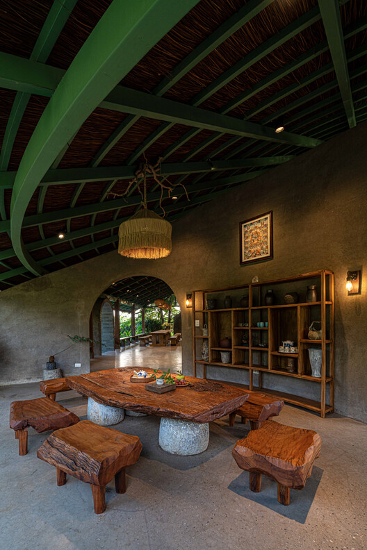 Đông Triều Retreat / NAQI & Partners Đông Triều Retreat / NAQI & Partners - Interior Photography, Wood, Lighting, Table, Chair, Beam