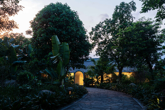 Đông Triều Retreat / NAQI & Partners Đông Triều Retreat / NAQI & Partners - Exterior Photography, Garden