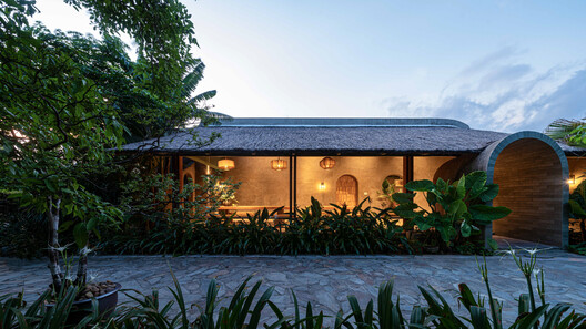 Đông Triều Retreat / NAQI & Partners Đông Triều Retreat / NAQI & Partners - Exterior Photography, Garden