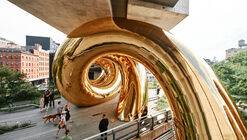 auruBOROS - Urban Memory and Collective Dream / Plastique Fantastique
