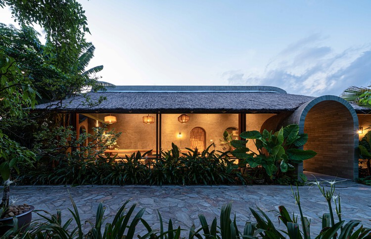 Đông Triều Retreat / NAQI & Partners