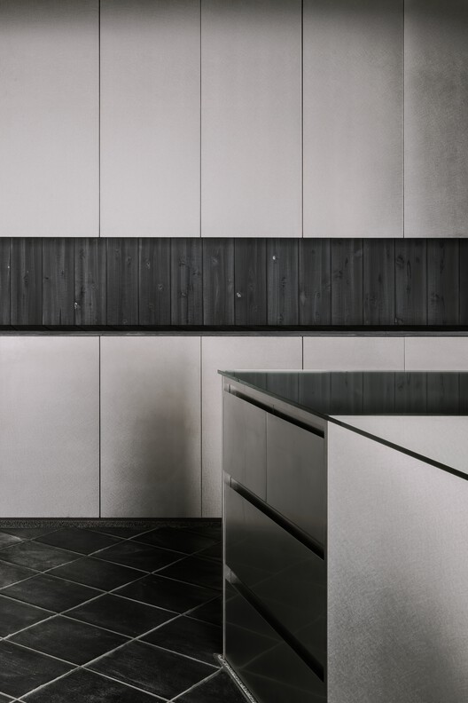 Tojiro Knife Gallery Tokyo "Hanare" / L/O (KATATA YOSHISHITO DESIGN) Tojiro Knife Gallery Tokyo "Hanare" / L/O (KATATA YOSHISHITO DESIGN) - Interior Photography, Kitchen