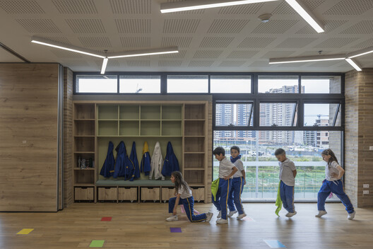La Salle School / FP Arquitectura La Salle School / FP Arquitectura - Interior Photography, Closet, Wood