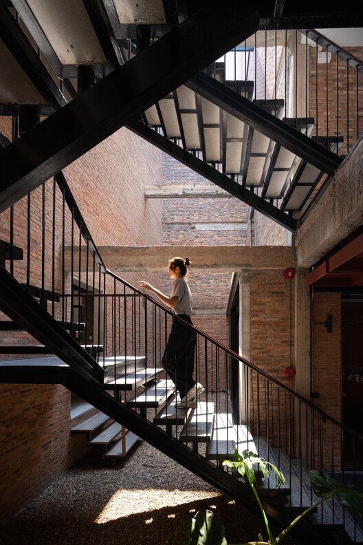 The Sayla Hotel / EKAR Architects The Sayla Hotel / EKAR Architects - Interior Photography, Stairs, Wood, Brick, Handrail, Balcony