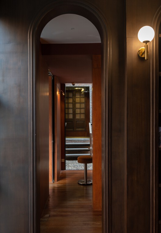 The Sayla Hotel / EKAR Architects The Sayla Hotel / EKAR Architects - Interior Photography, Wood, Lighting, Door