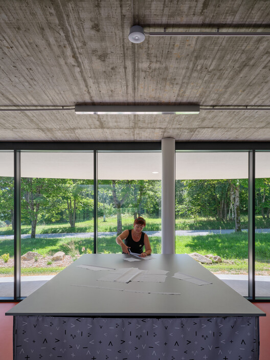 The Button - VAVI Manufacturing Facilities and Headquarters / Mjölk architekti The Button - VAVI Manufacturing Facilities and Headquarters / Mjölk architekti - Interior Photography