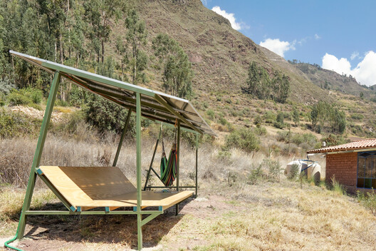 KUSKA Residence / Taller MACAA (Misión de Arquitectura, Construcción y Arte en los Andes) KUSKA Residence / Taller MACAA (Misión de Arquitectura, Construcción y Arte en los Andes) - Image 4 of 32
