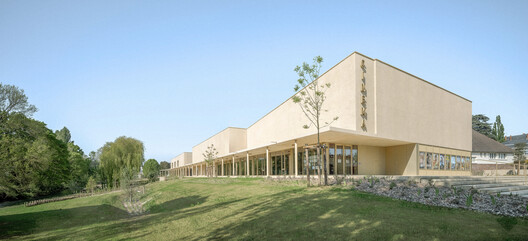 Cultural Center in Gisors / richter architectes et associés Cultural Center in Gisors / richter architectes et associés - Exterior Photography, Concrete
