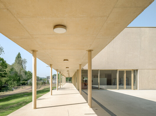 Cultural Center in Gisors / richter architectes et associés Cultural Center in Gisors / richter architectes et associés - Image 3 of 21