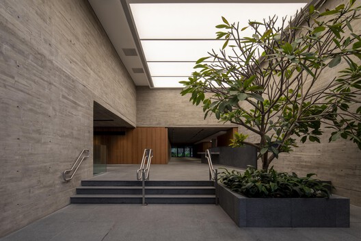 Edificio Bothanic Faria Lima / Del Bianco Arquitetos + AMZ Arquitetos Edificio Bothanic Faria Lima / Del Bianco Arquitetos + AMZ Arquitetos - Fotografía interior, Madera, Concreto