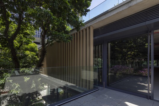 Edificio Bothanic Faria Lima / Del Bianco Arquitetos + AMZ Arquitetos Edificio Bothanic Faria Lima / Del Bianco Arquitetos + AMZ Arquitetos - Fotografía exterior, Balcón