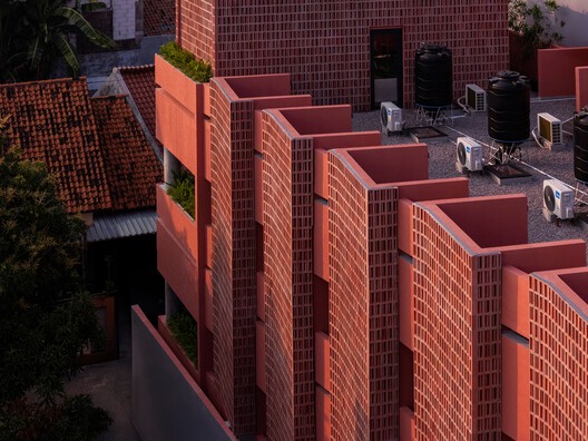 Anir Guest House / Tamara Wibowo Architects Anir Guest House / Tamara Wibowo Architects - Image 11 of 40