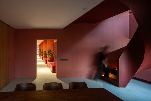 Anir Guest House / Tamara Wibowo Architects Anir Guest House / Tamara Wibowo Architects - Interior Photography, Wood